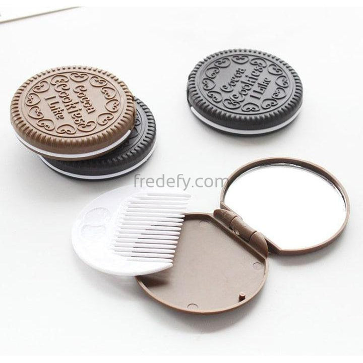 Girls Makeup Tool Small Mirror with Comb-Fredefy