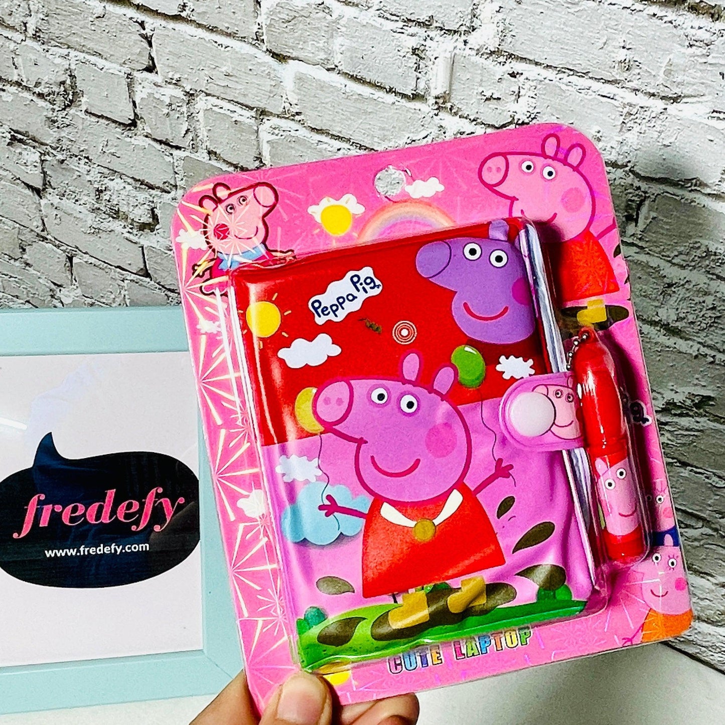 Peppa Pig Diary & Pen Set-Fredefy